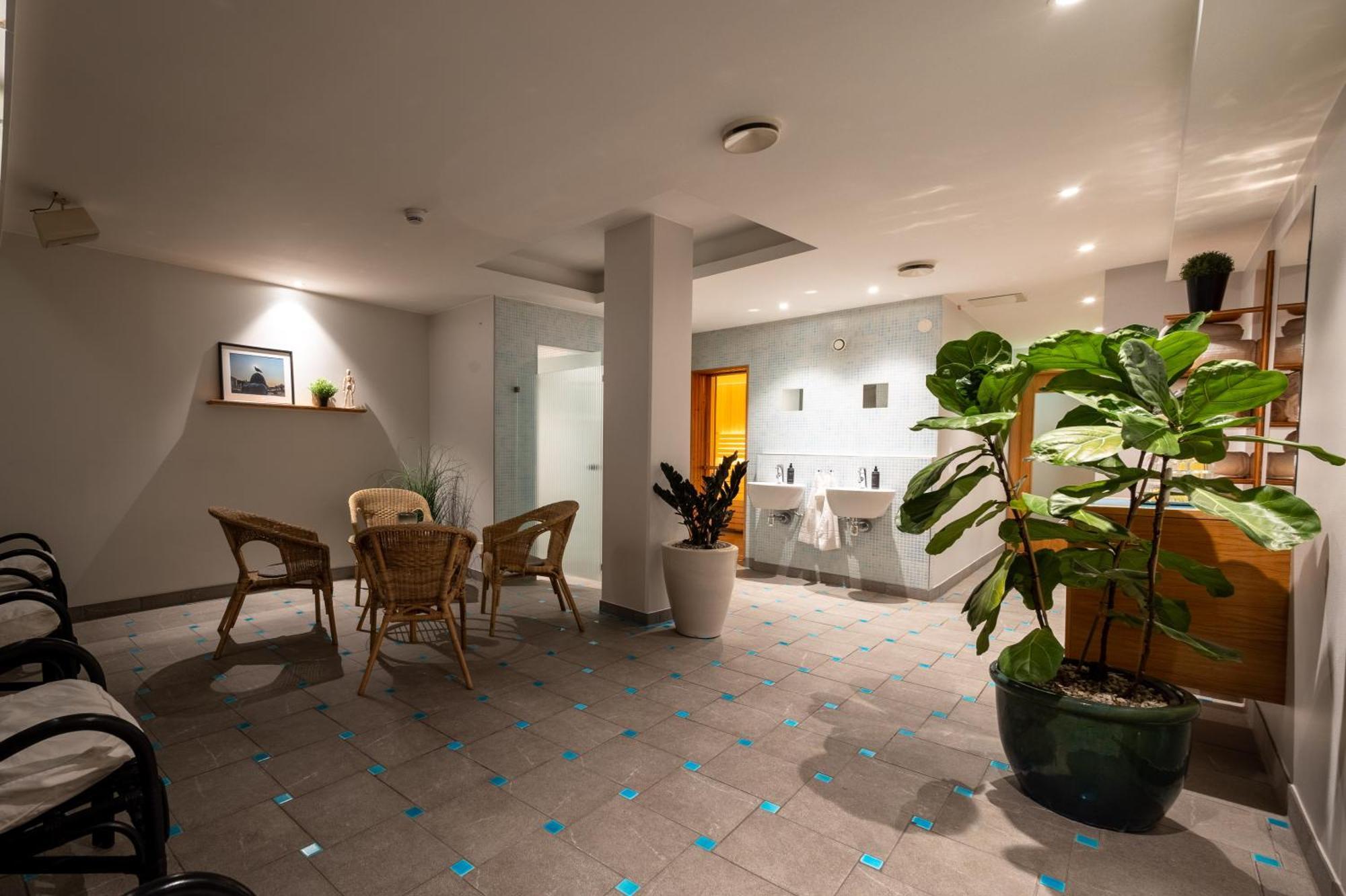 Spar Hotel Garda Gothenburg Bagian luar foto